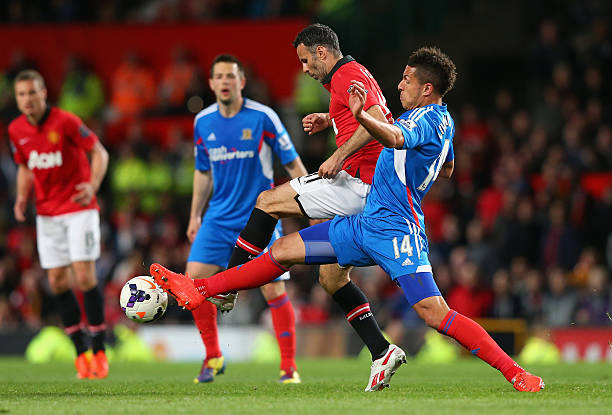 他的速度使 他的速度使